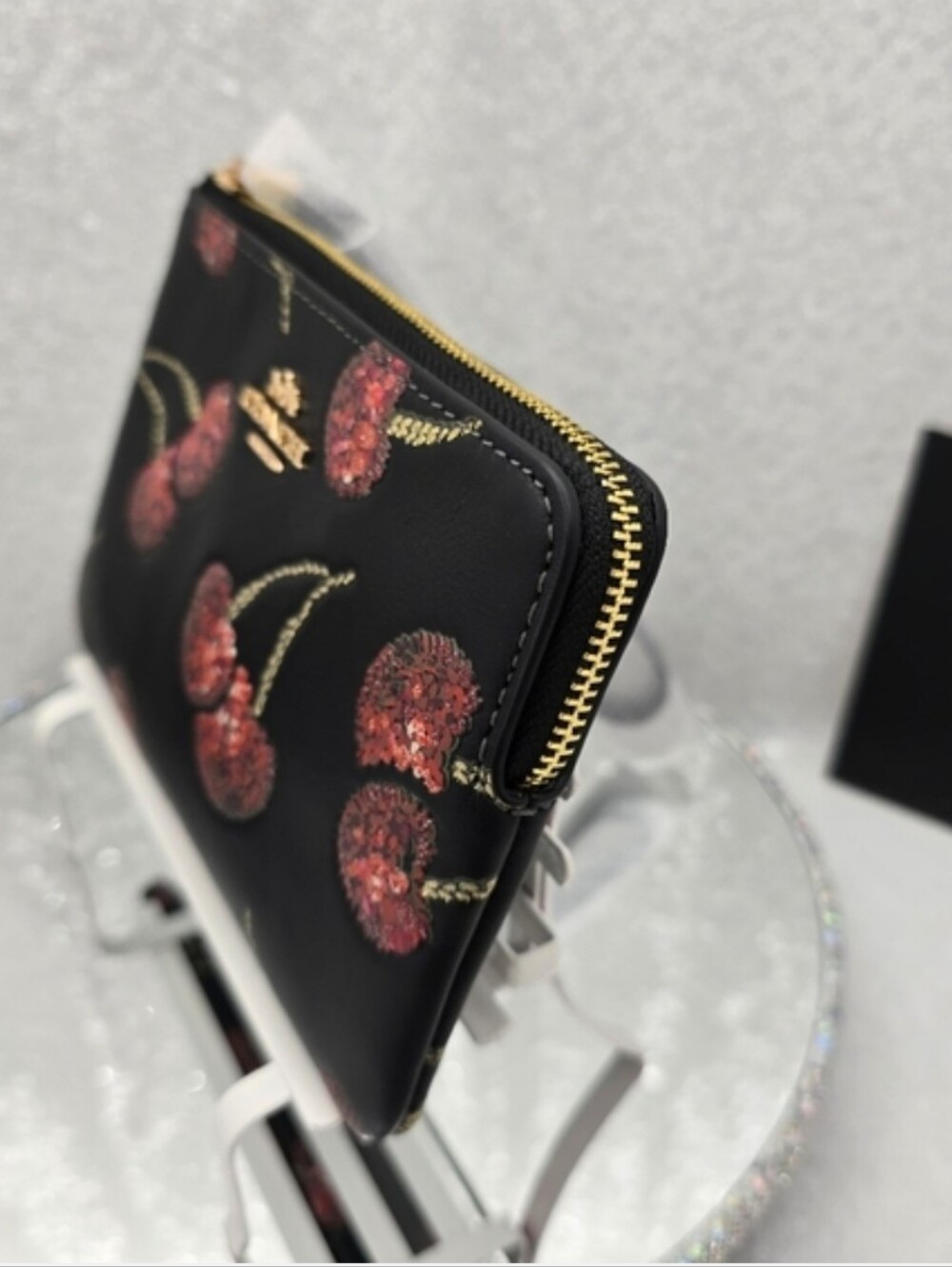 Coach Sequined Cherry Print Corner Zip Wristlet Black Red Smooth Leathe - Picture 5 of 11